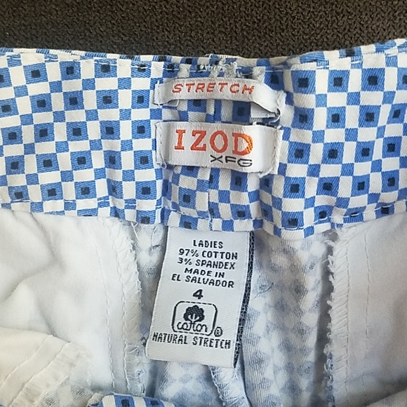 Ladies Izod Shorts - Picture 2 of 4